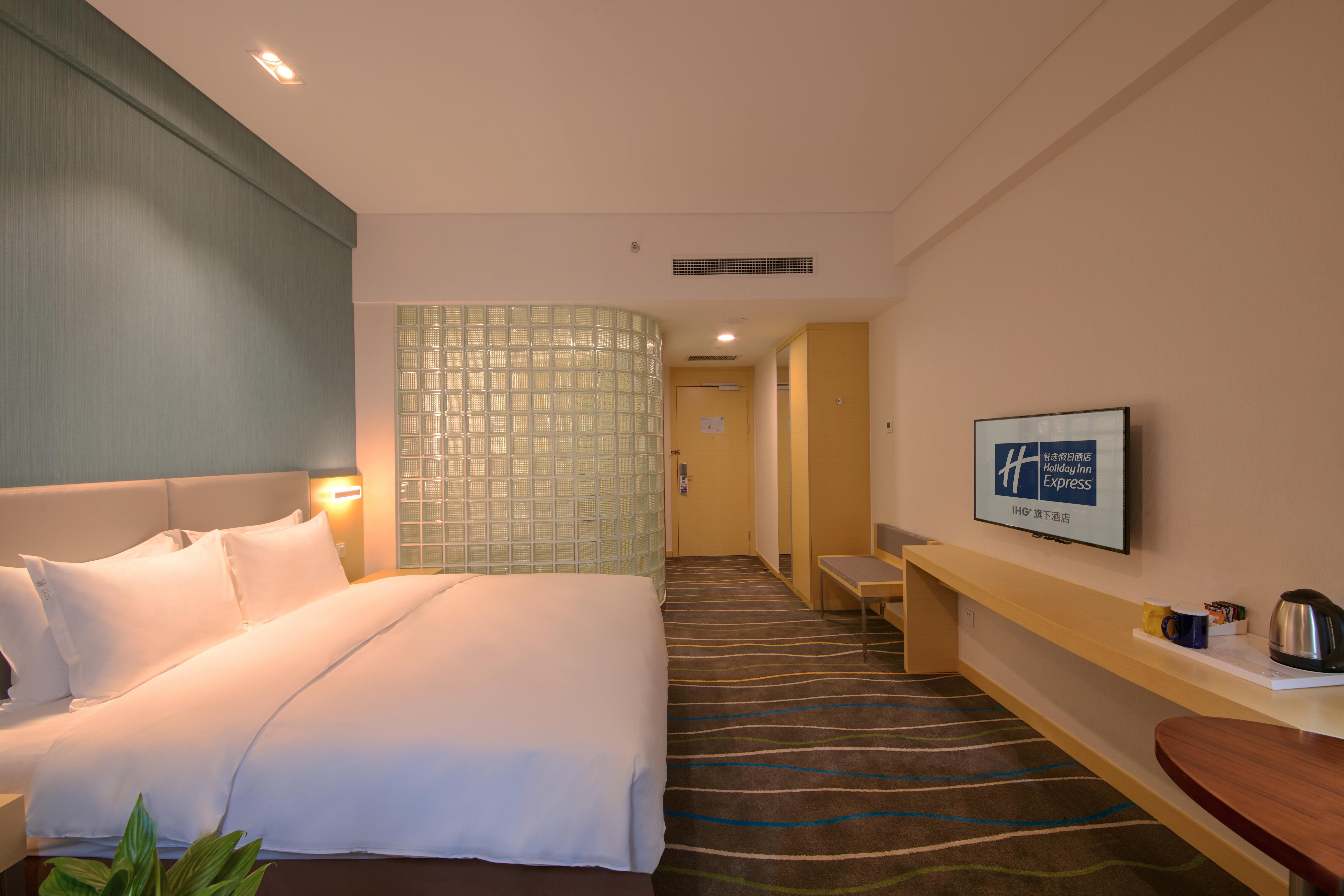 Holiday Inn Express Luoyang Yichuan By Ihg Ngoại thất bức ảnh