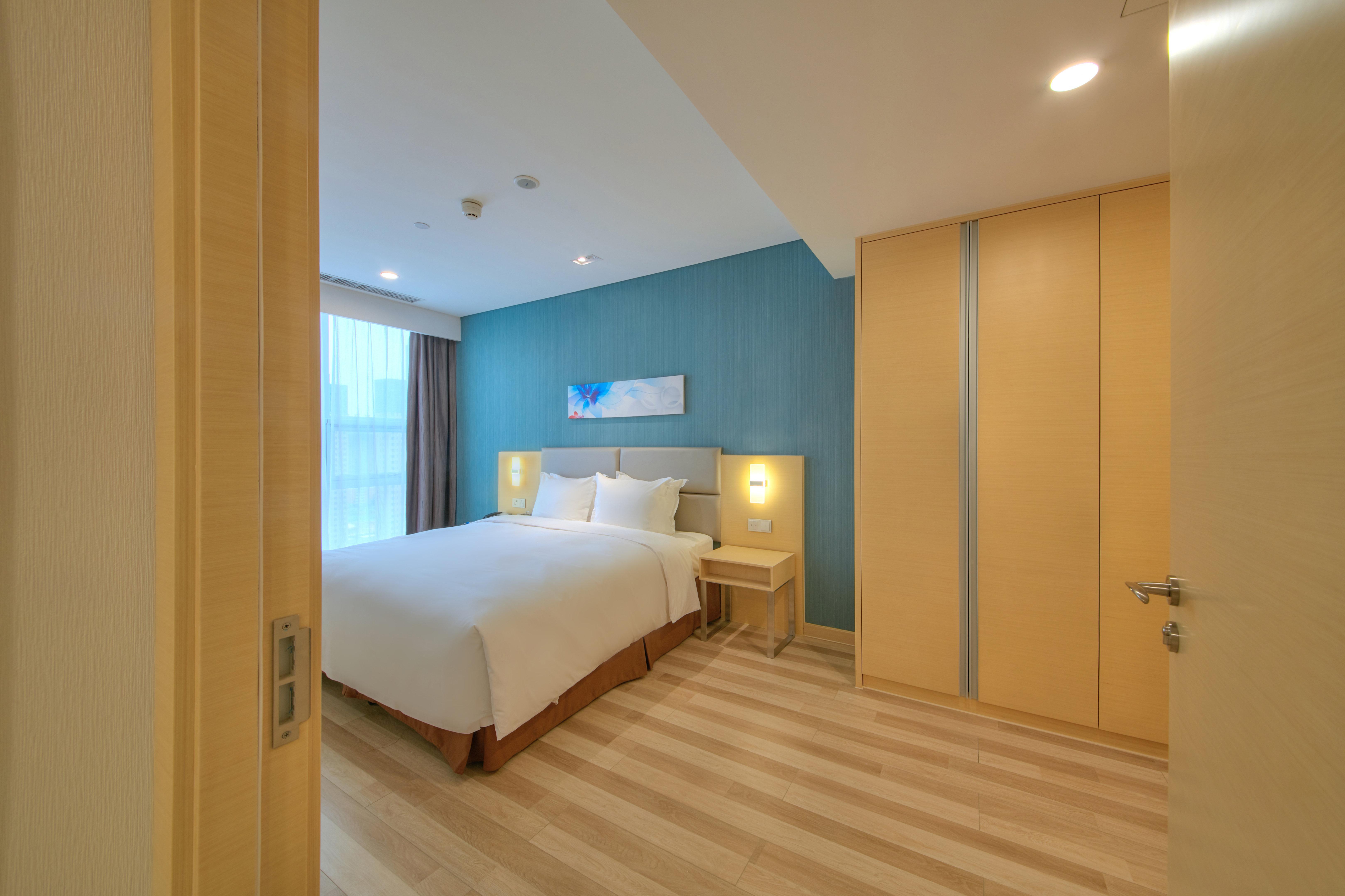Holiday Inn Express Luoyang Yichuan By Ihg Ngoại thất bức ảnh
